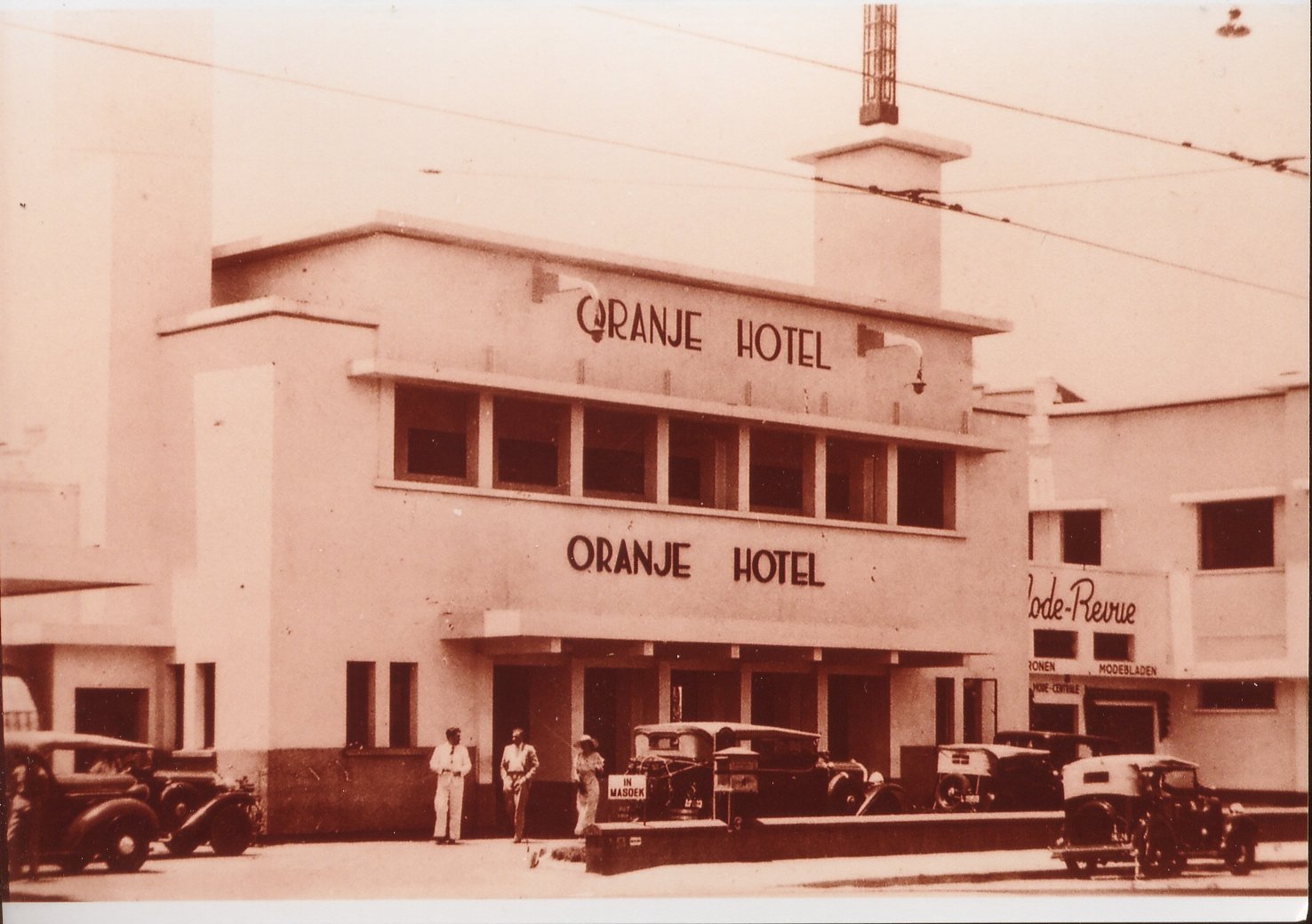 Yamato Hotel atau Oranje Hotel menjadi saksi bisu sejarah surabaya dan pergerakan pemuda Indonesia